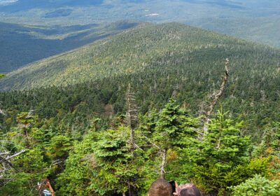 Wrestlers bond on Killington hike