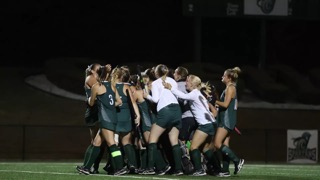 Field hockey team finding their rhythm